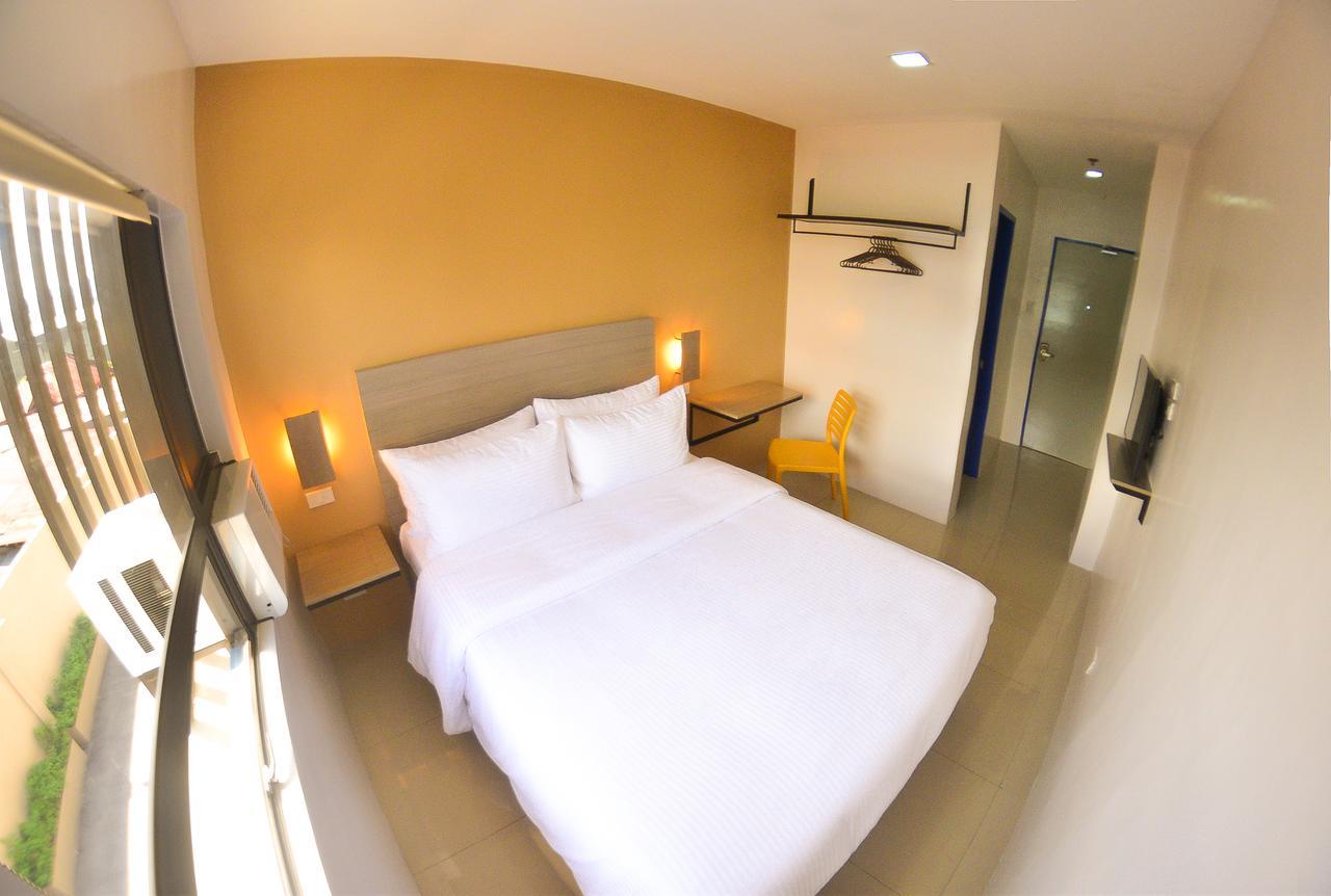 Felix Residences Cebu Eksteriør billede